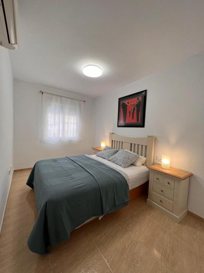 Torremolinos Centro - Beautiful , Newly Renovated 2 Bedroom Apartment Экстерьер фото